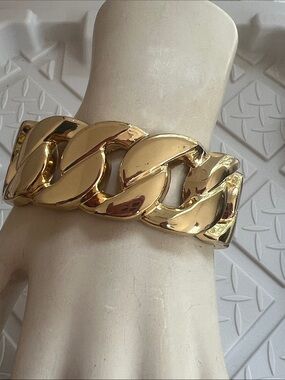 Chunky Gold Chain Link Bracelet